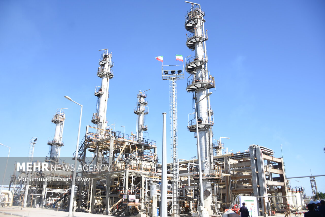 ایران در ساخت پالایشگاه‌های نفت و گاز به خودکفایی رسیده است