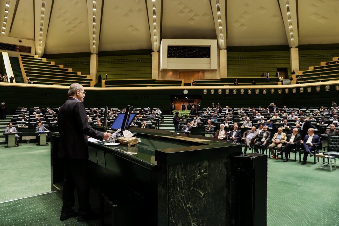 پزشکیان: قبل از اینکه اعتراضات اجتماعی شکل بگیرد برای برداشت از صندوق از رهبری اجازه گرفتیم/اگر باهم باشیم می‌توانیم نات